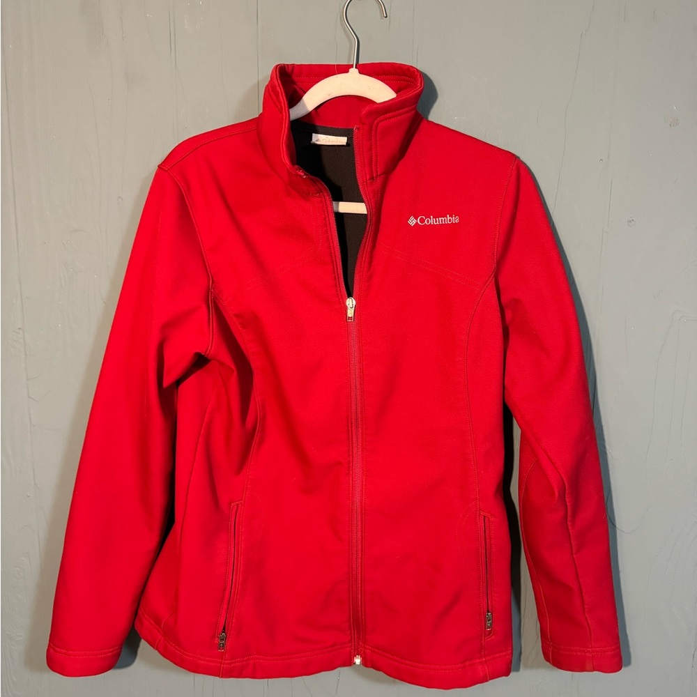 Columbia Women’s Omni Shield Zip Up Jacket Red Medium
